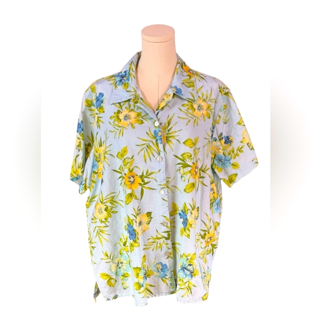 Lemon Grass Blue, Yellow, & Green Floral Short Sleeve Button Up Shirt (Size XL)